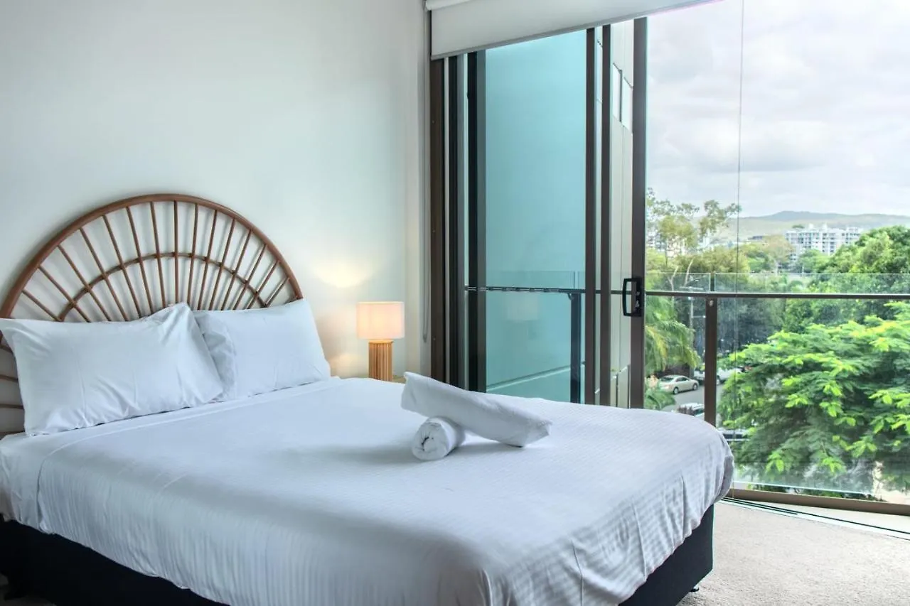 Brand New Riverside Designer 2Bd Apartment At West End Brisbane
