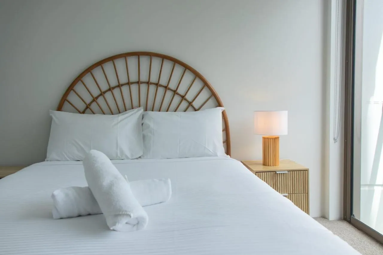 Brand New Riverside Designer 2Bd Apartment At West End Brisbane Australie